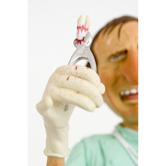 le-dentiste-4-682x1024